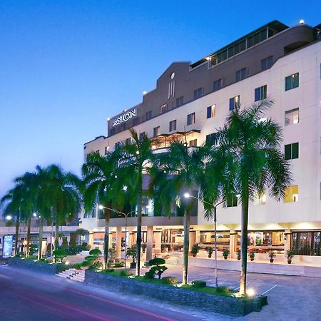 Aston Karimun City Hotel Tanjung Balai Karimun Eksteriør bilde
