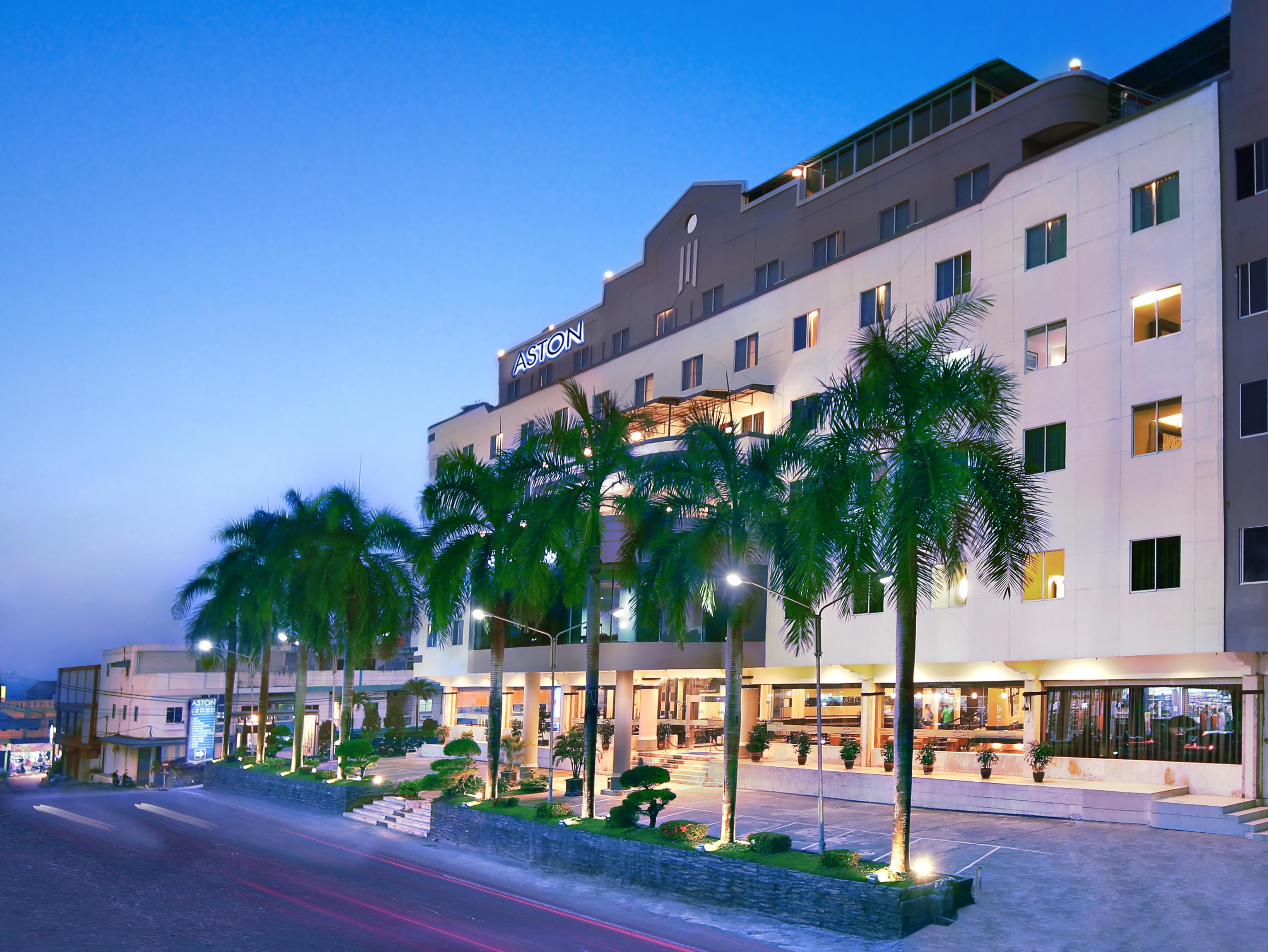 Aston Karimun City Hotel Tanjung Balai Karimun Eksteriør bilde