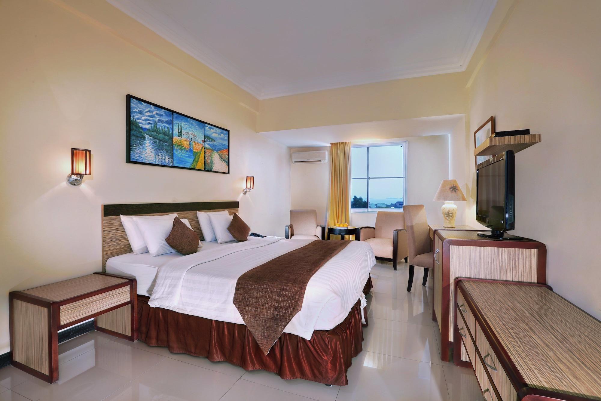Aston Karimun City Hotel Tanjung Balai Karimun Eksteriør bilde