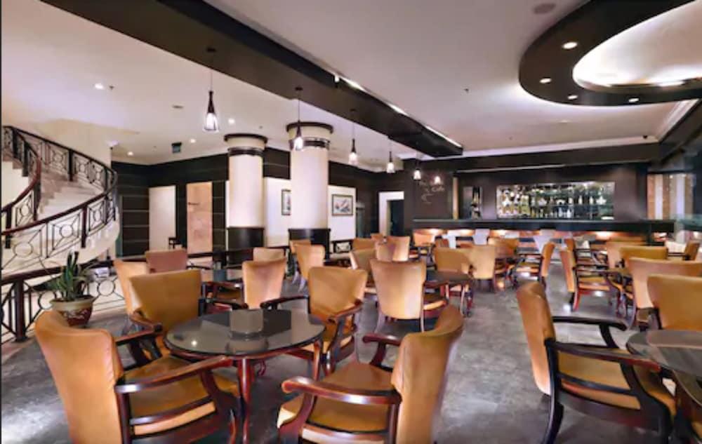 Aston Karimun City Hotel Tanjung Balai Karimun Eksteriør bilde